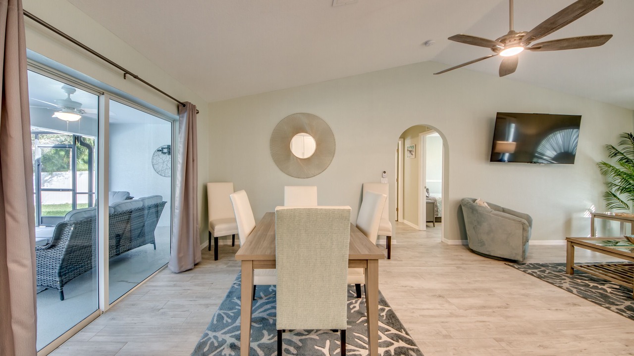 Photo of Bedroom in Pelican