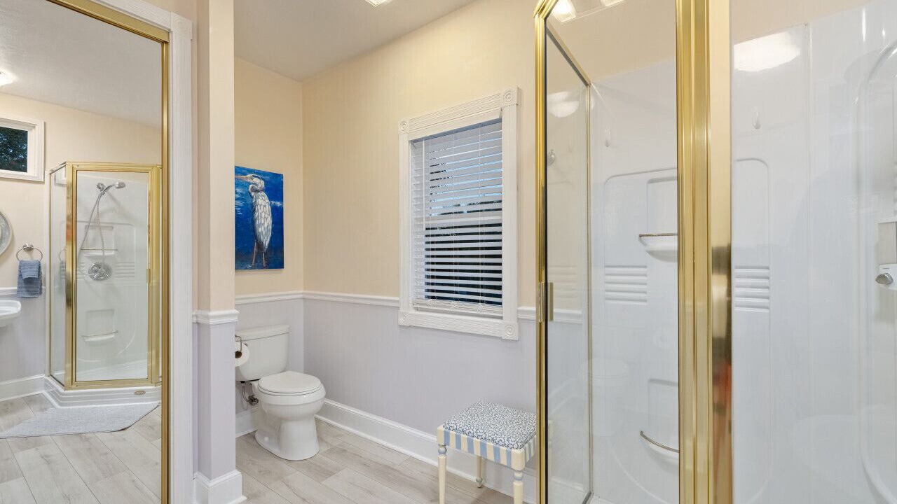 Photo of Bathroom in Cedar Key