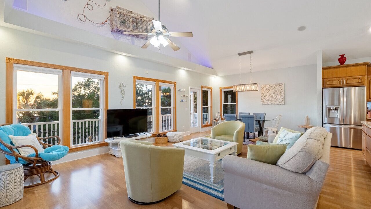 Photo of Bedroom in Cedar Key