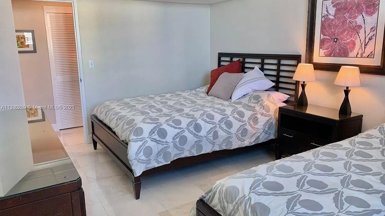 Photo of Bedroom in Hollywood South Central Beach