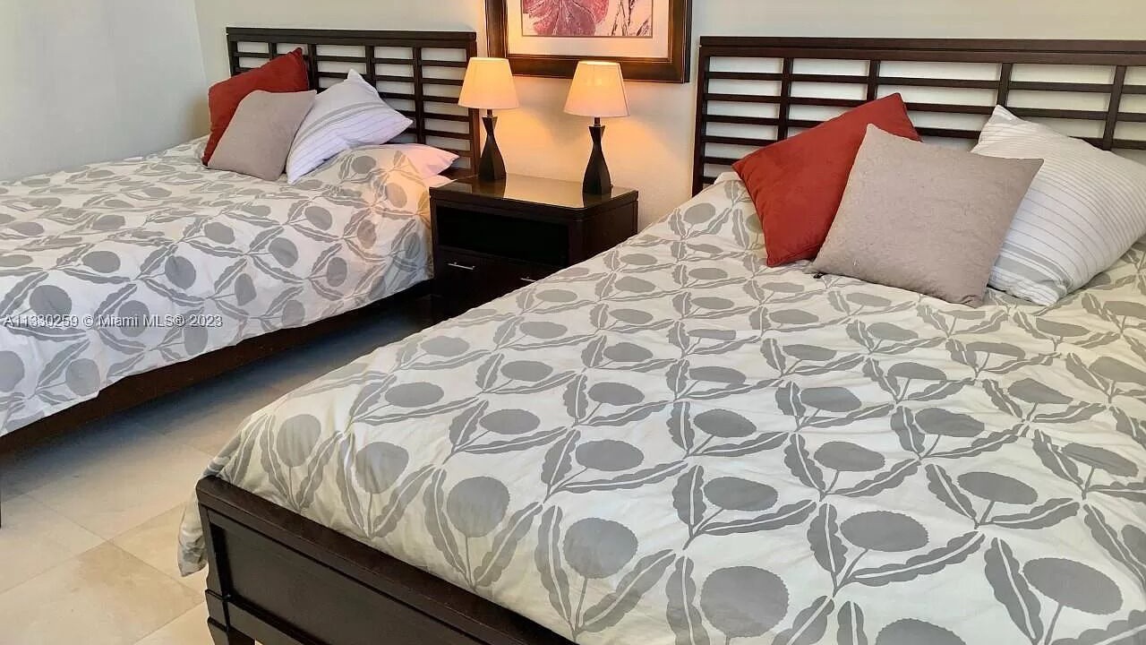Photo of Bedroom in Hollywood South Central Beach