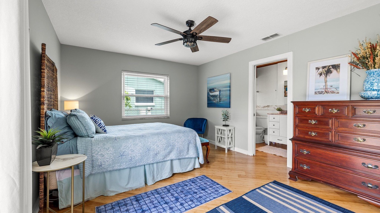 Photo of Bedroom in Apollo Beach
