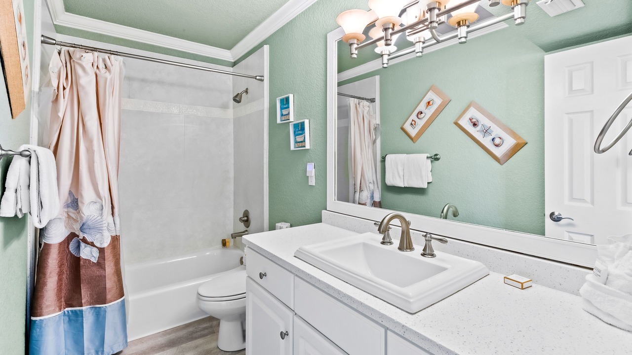 Photo of Bathroom in Holiday Isle