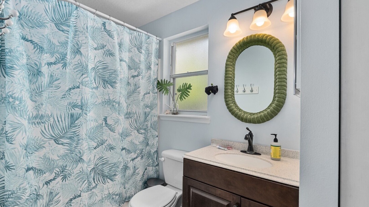 Photo of Bathroom in Historic Downtown Melbourne