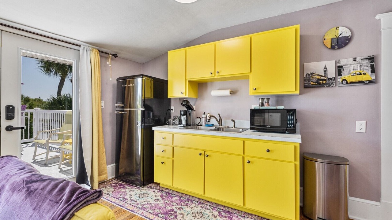 Photo of Kitchen in Historic Downtown Melbourne