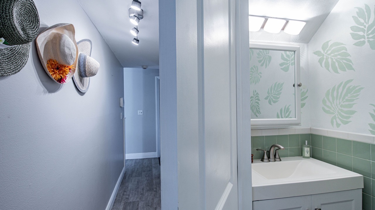 Photo of Bathroom in New Smyrna Beach