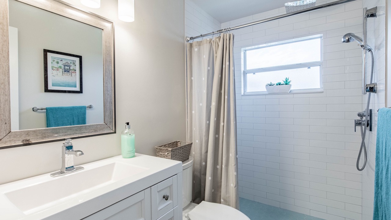 Photo of Bathroom in New Smyrna Beach