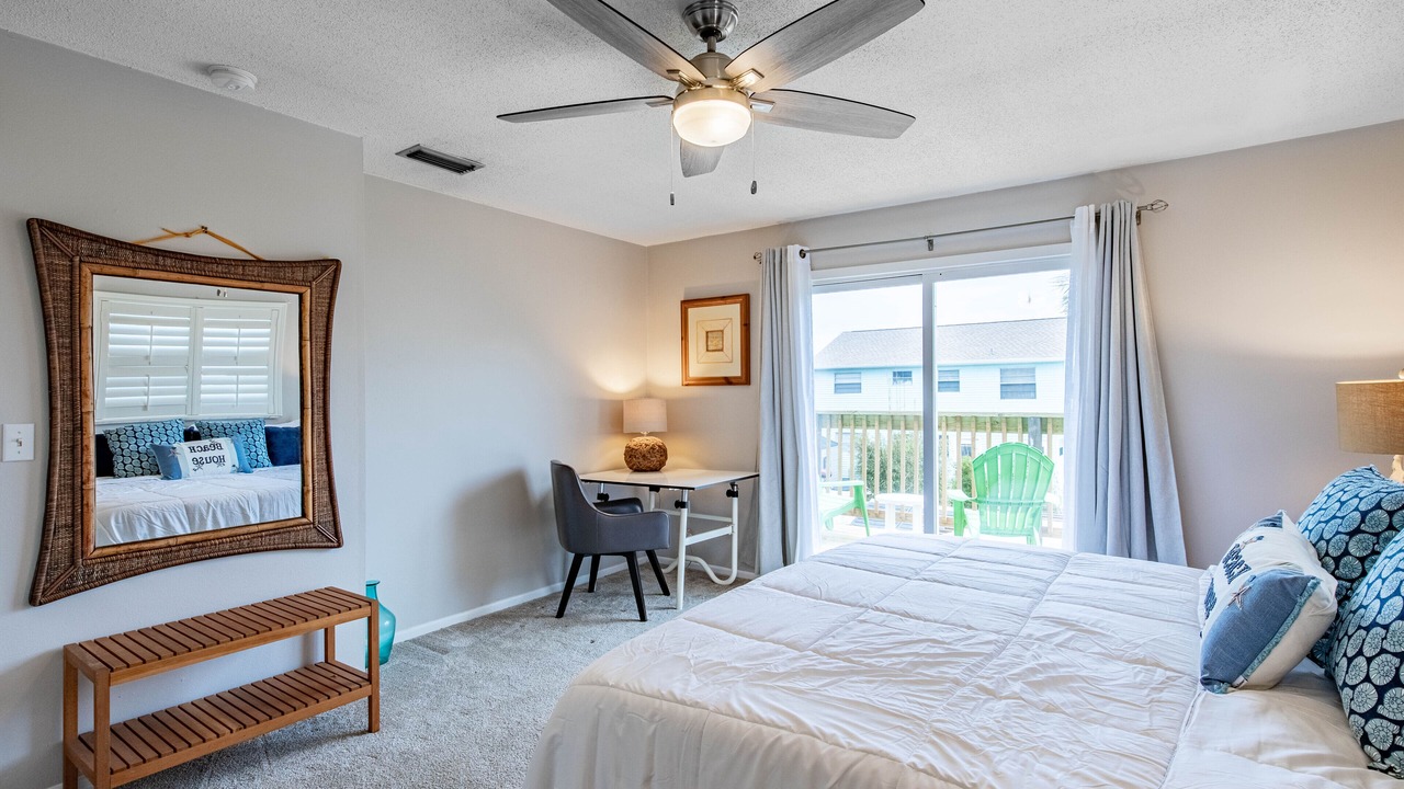 Photo of Bedroom in New Smyrna Beach