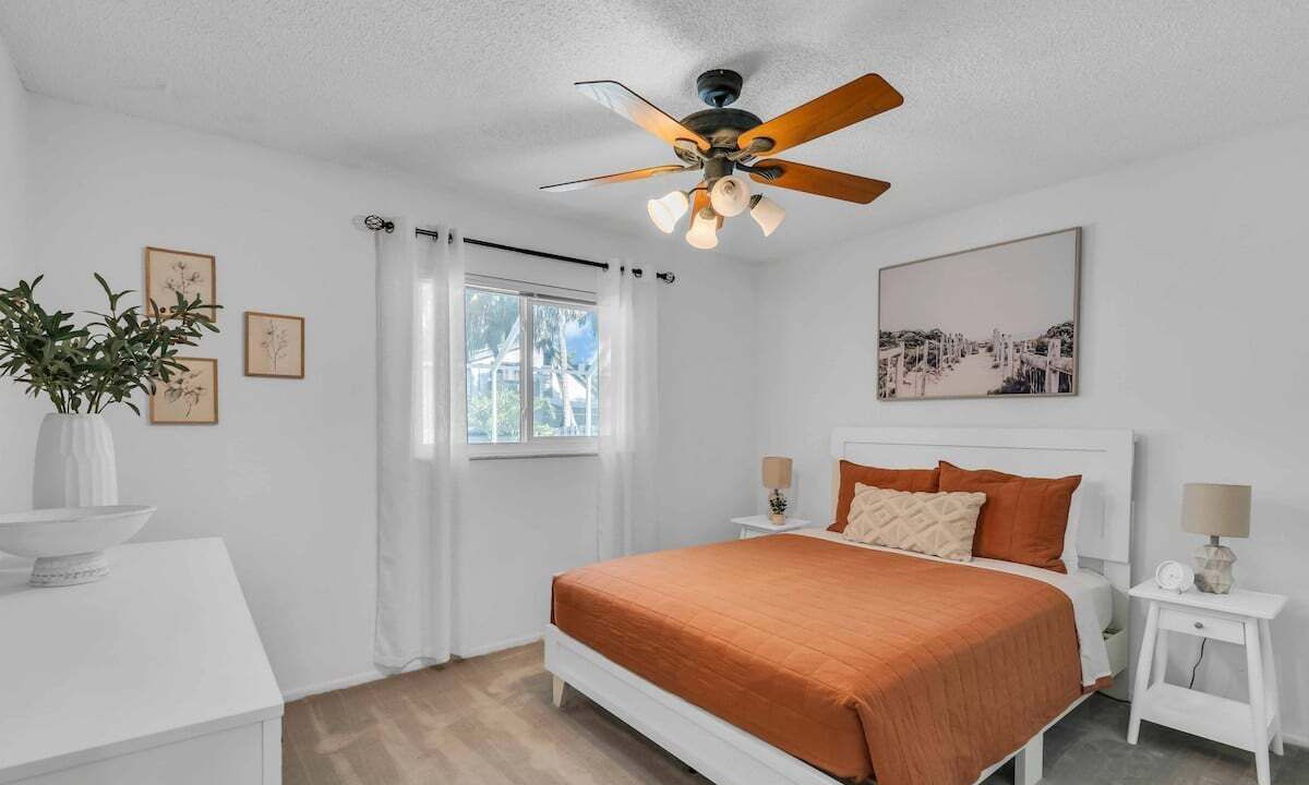 Photo of Bedroom in Sarasota Springs