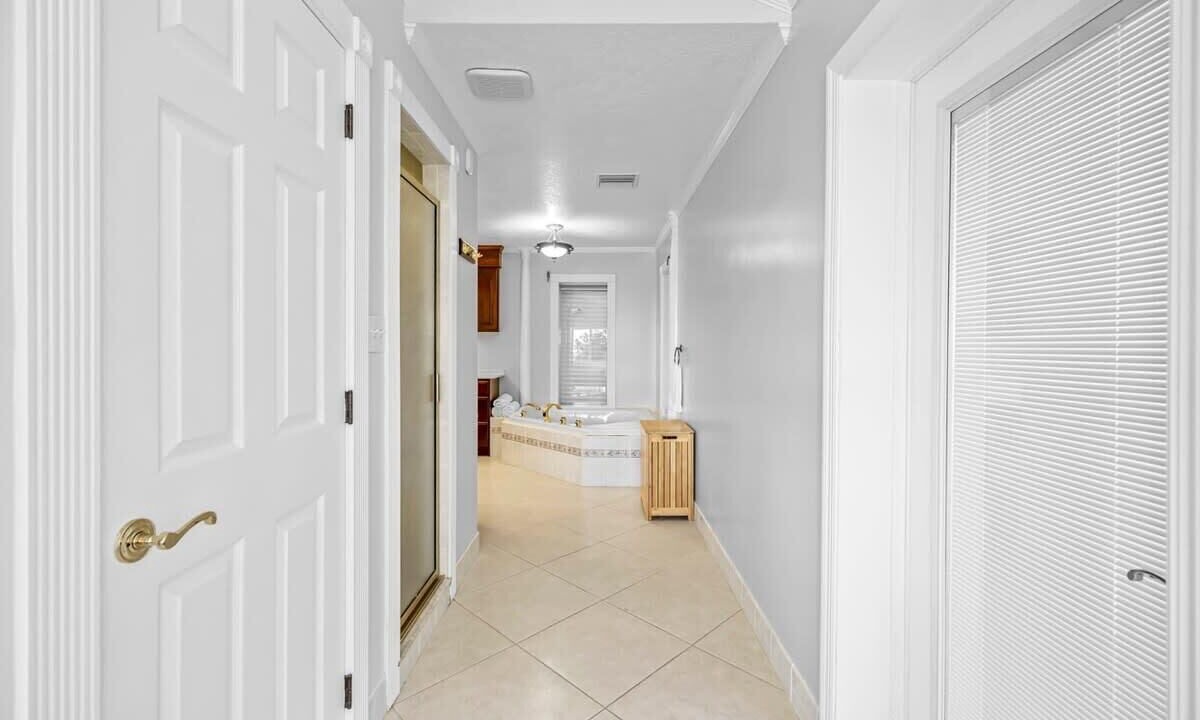 Photo of Bathroom in Sanders
