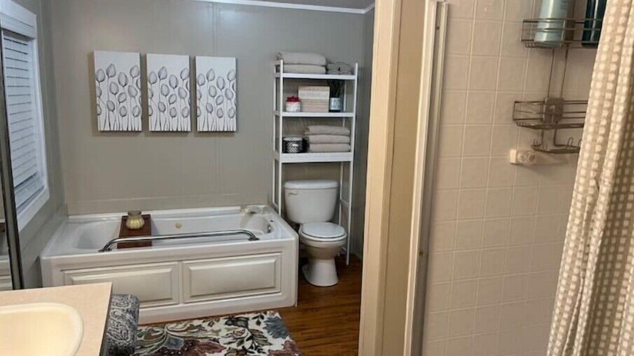 Photo of Bathroom in Blackshear
