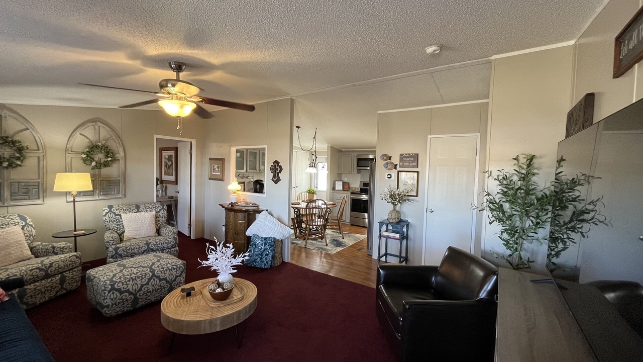 Photo of Livingroom in Blackshear