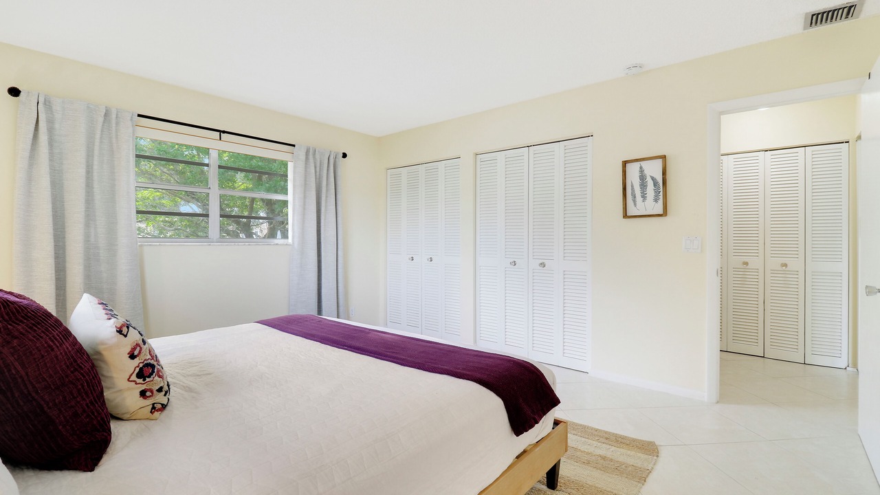 Photo of Bedroom in Palm Beach Shores