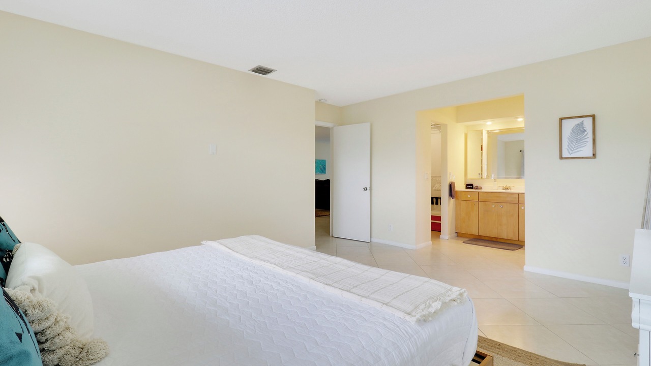 Photo of Bedroom in Palm Beach Shores