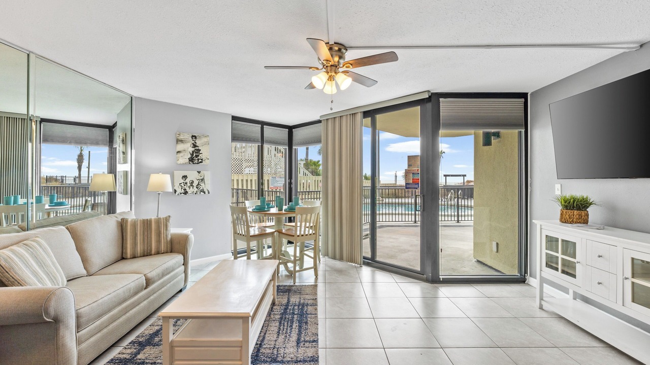Photo of Livingroom in Panama City Beach