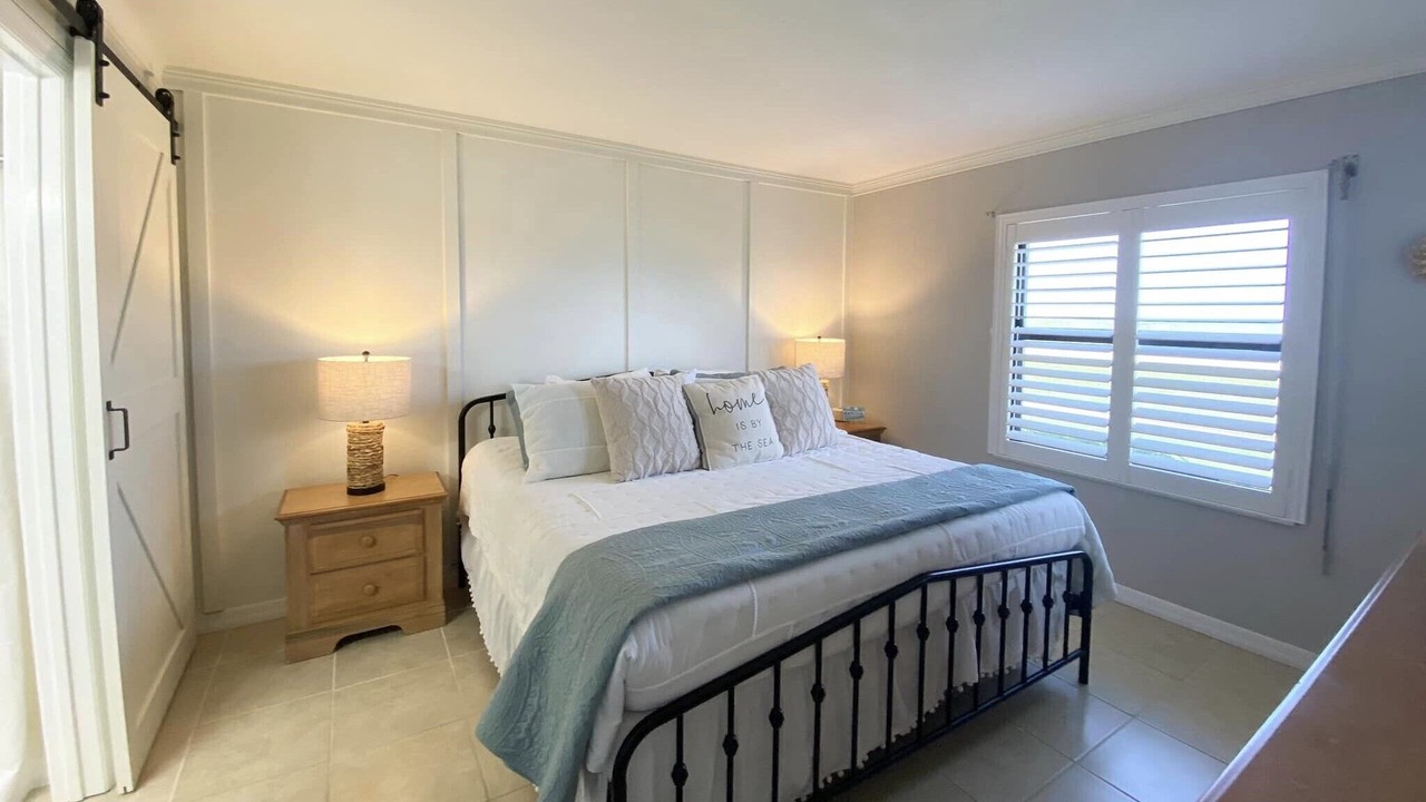 Photo of Bedroom in Ormond-by-the-Sea