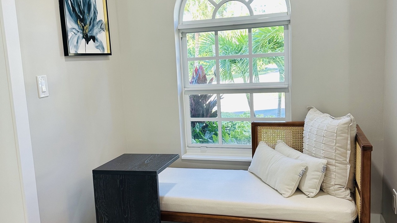 Photo of Bedroom in Central Naples