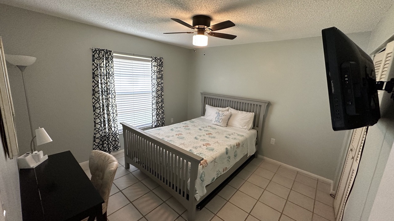 Photo of Bedroom in Pinecraft