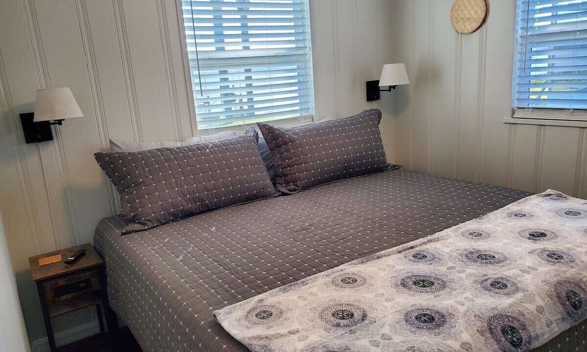 Photo of Bedroom in Tavares