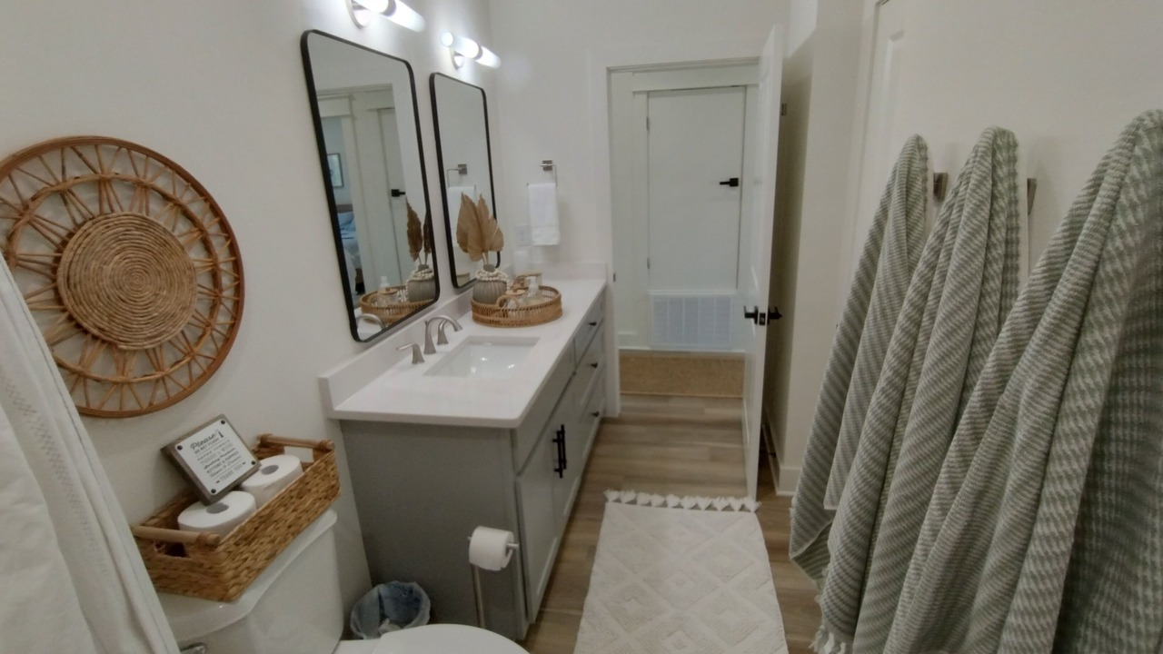 Photo of Bathroom in Laguna Beach Estates