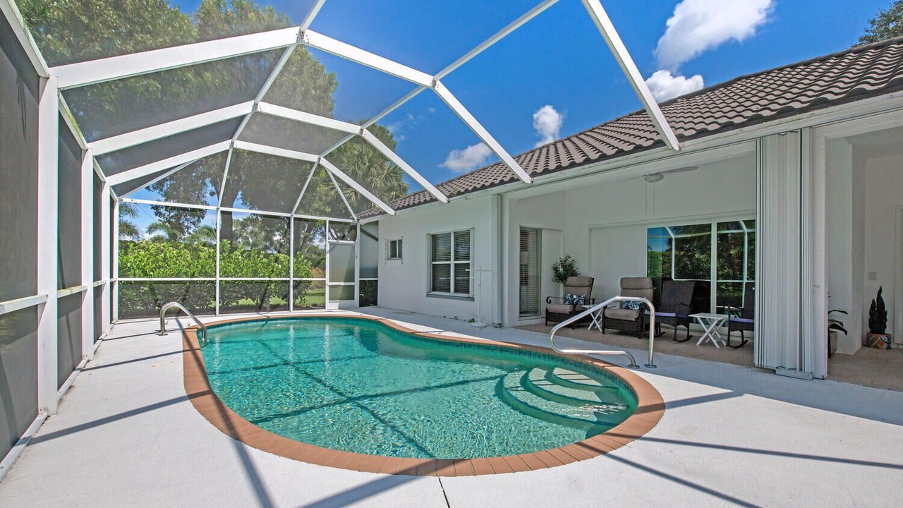 Photo of Outdoor in Naples