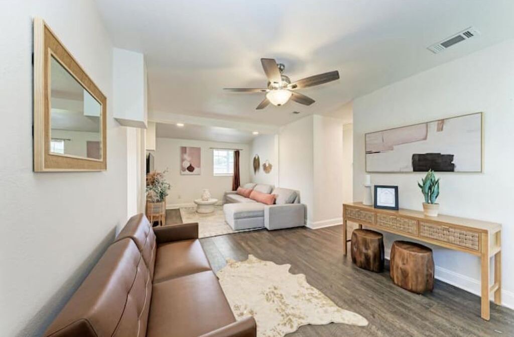 Photo of Livingroom in Sun Bay South