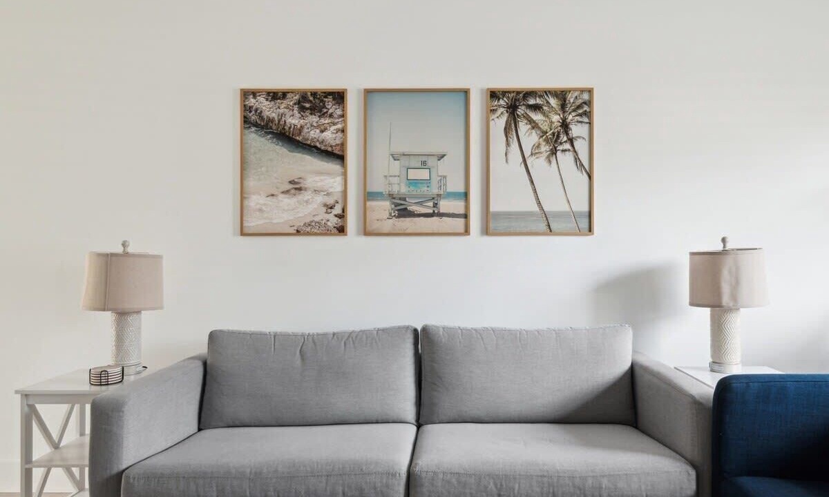 Photo of Livingroom in Indialantic