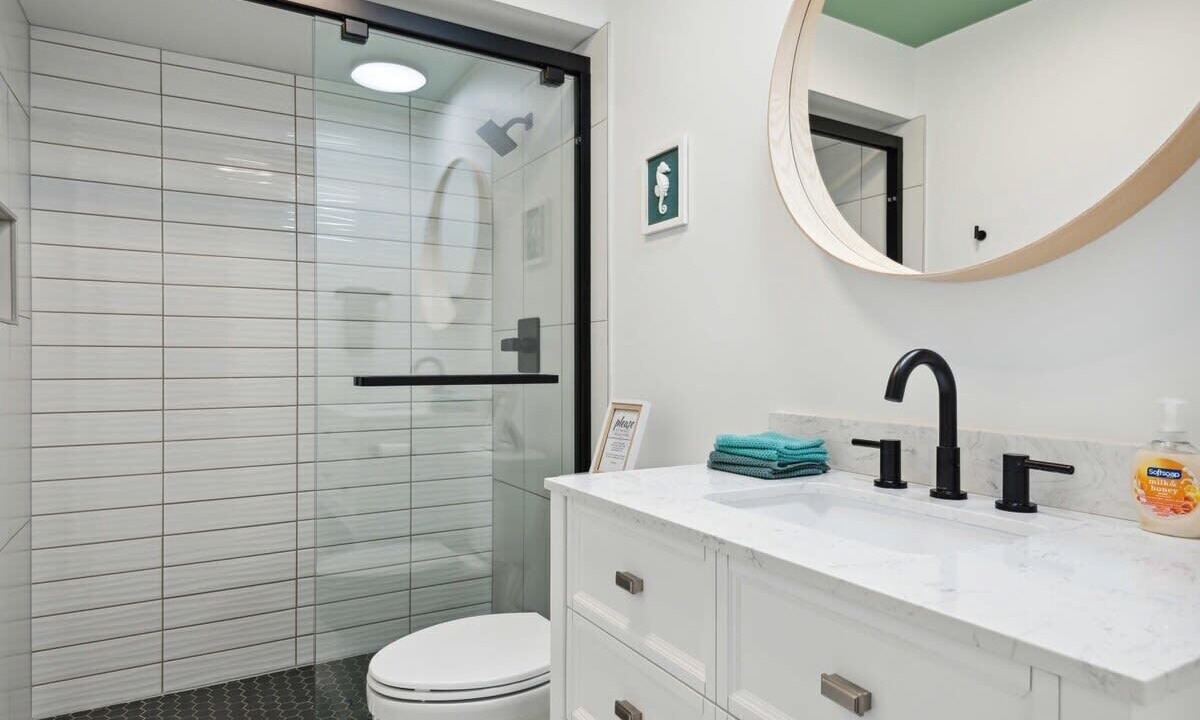 Photo of Bathroom in Indialantic