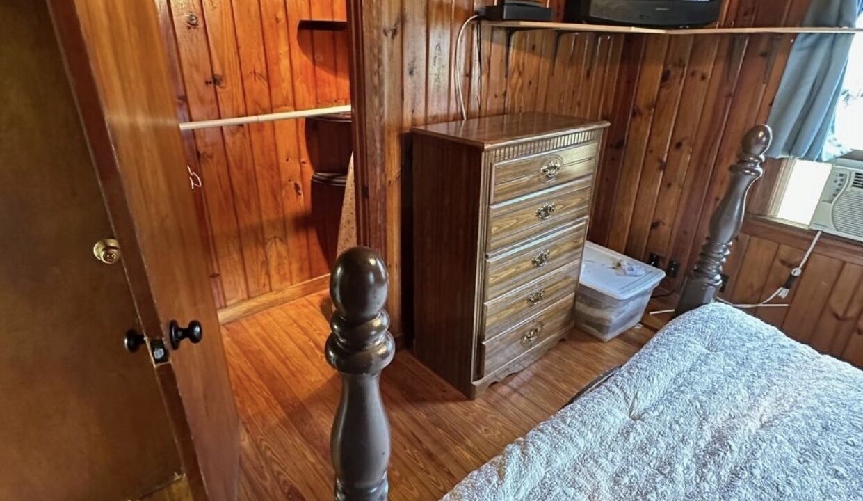 Photo of Bedroom in Englewood
