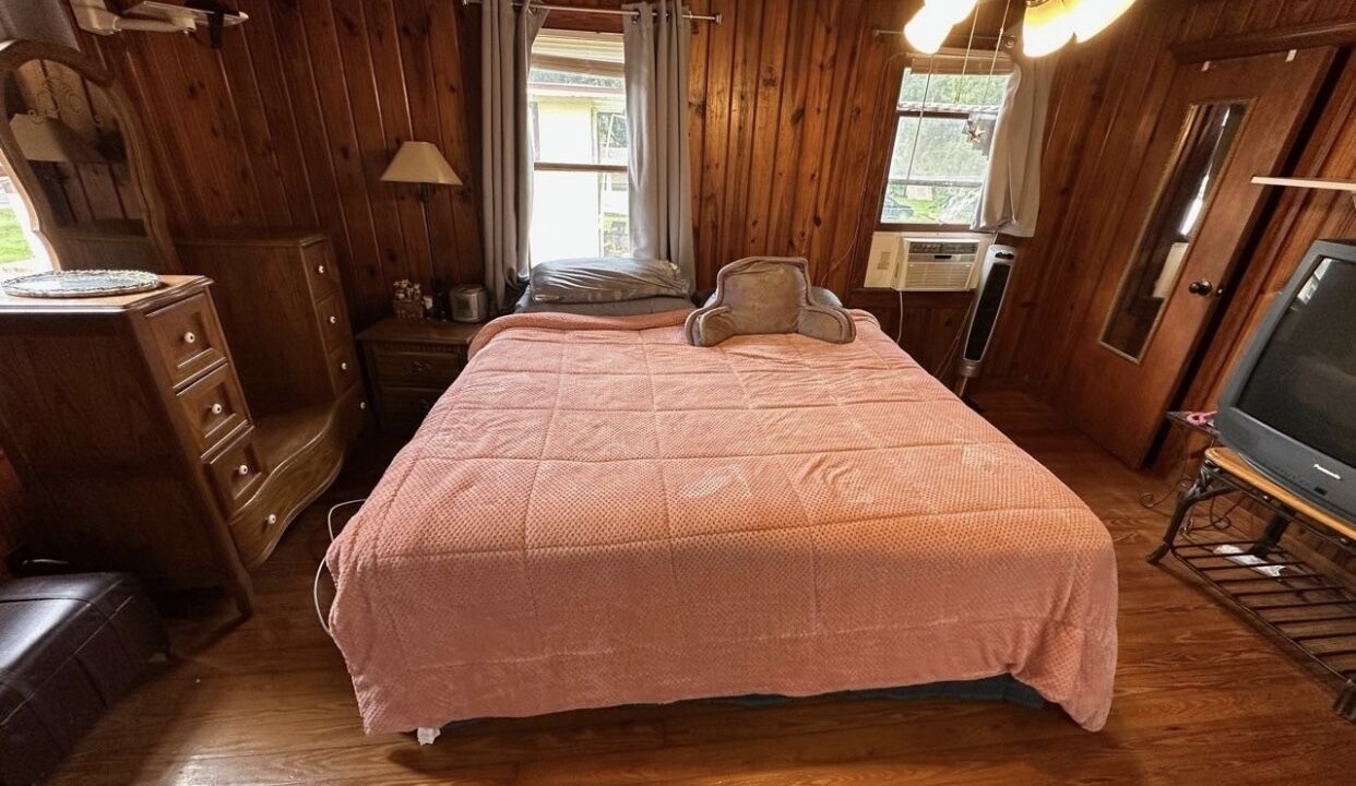 Photo of Bedroom in Englewood