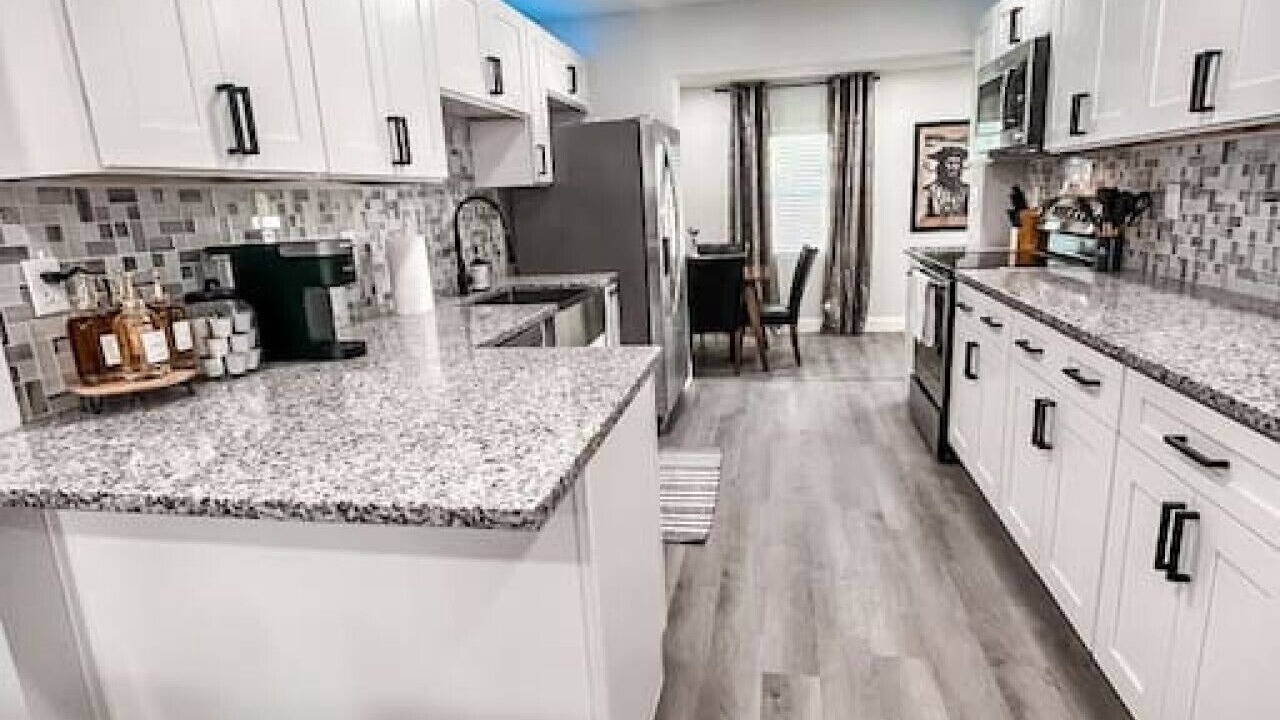 Photo of Bedroom in Bearss Plaza