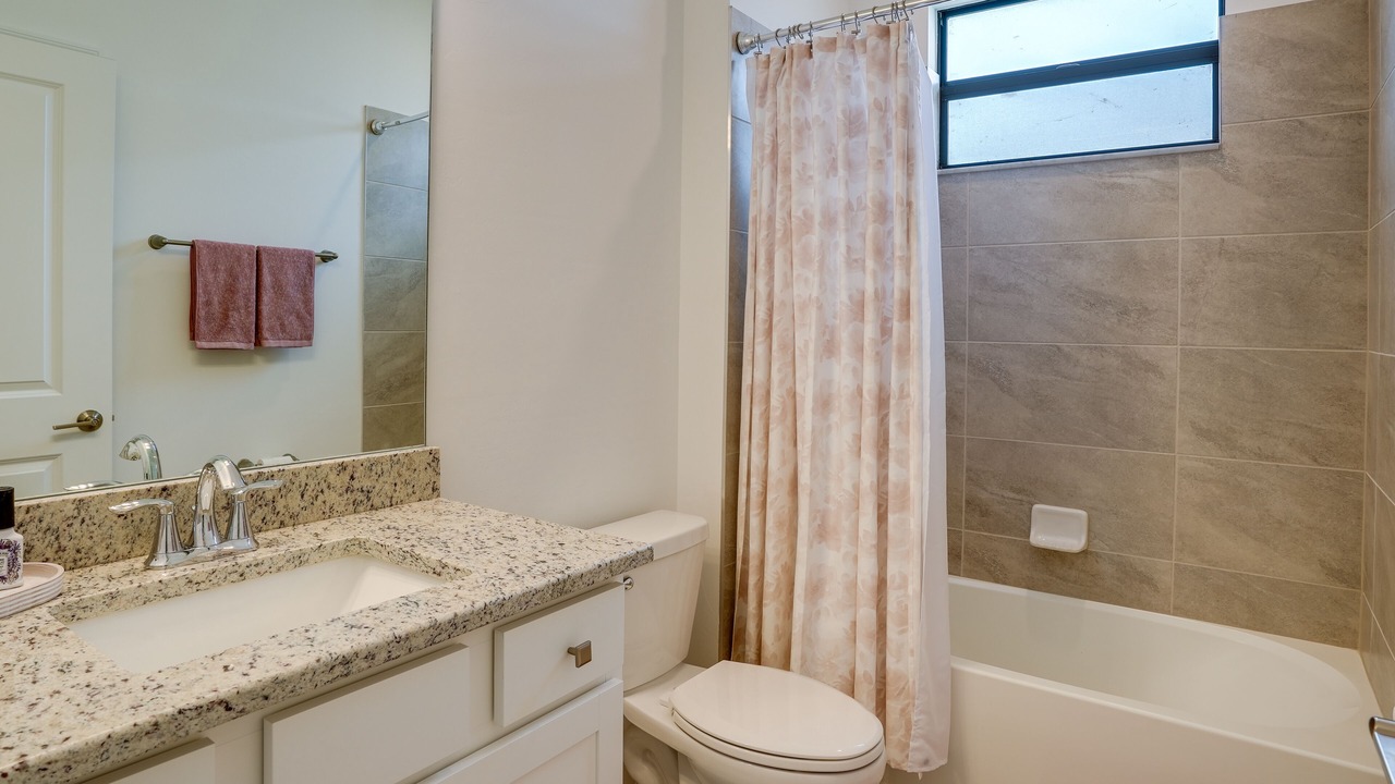 Photo of Bathroom in Gateway