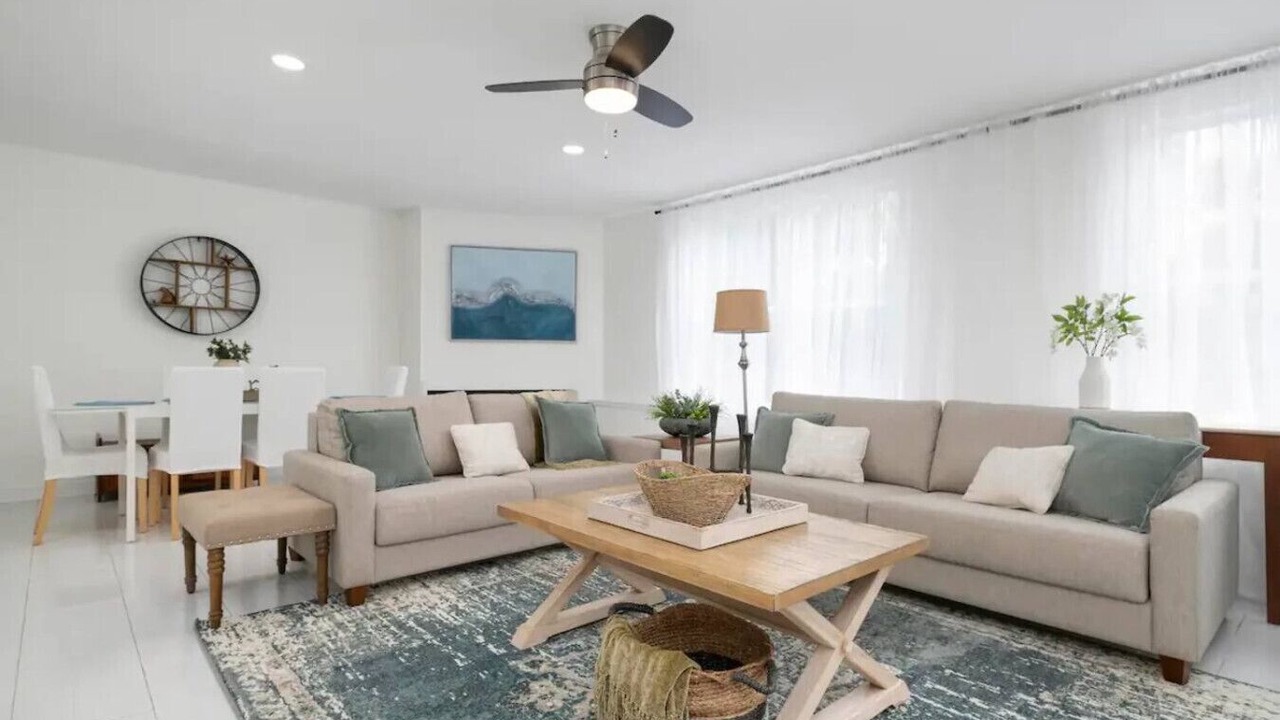 Photo of Livingroom in Riverview Estates