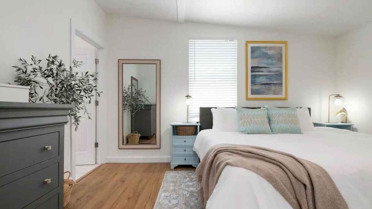 Photo of Bedroom in Riverview Estates