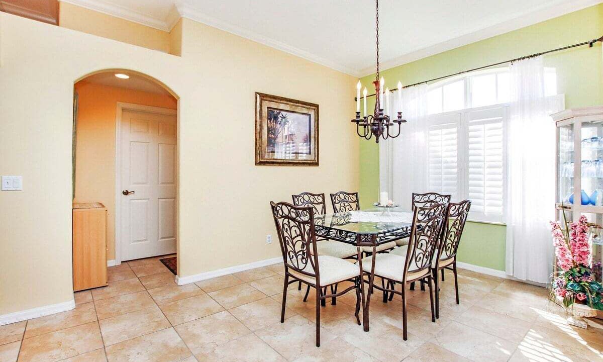 Photo of Livingroom in North Port