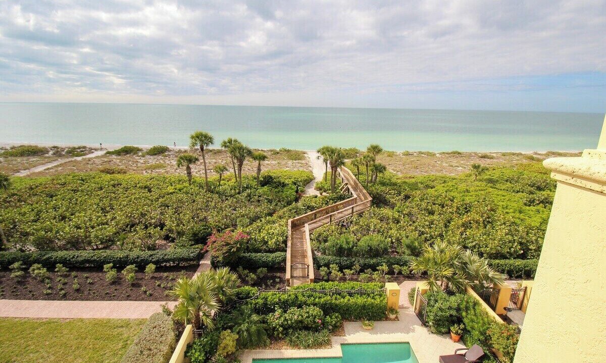 Photo of Others in Longboat Key