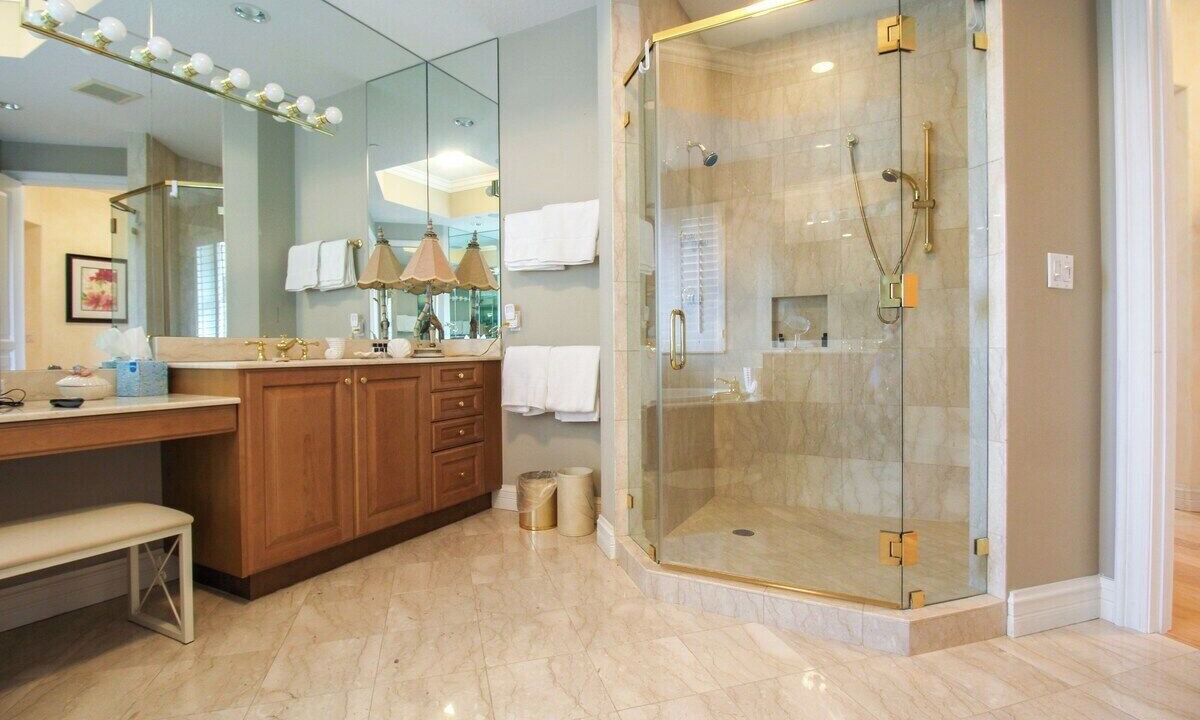 Photo of Bathroom in Longboat Key