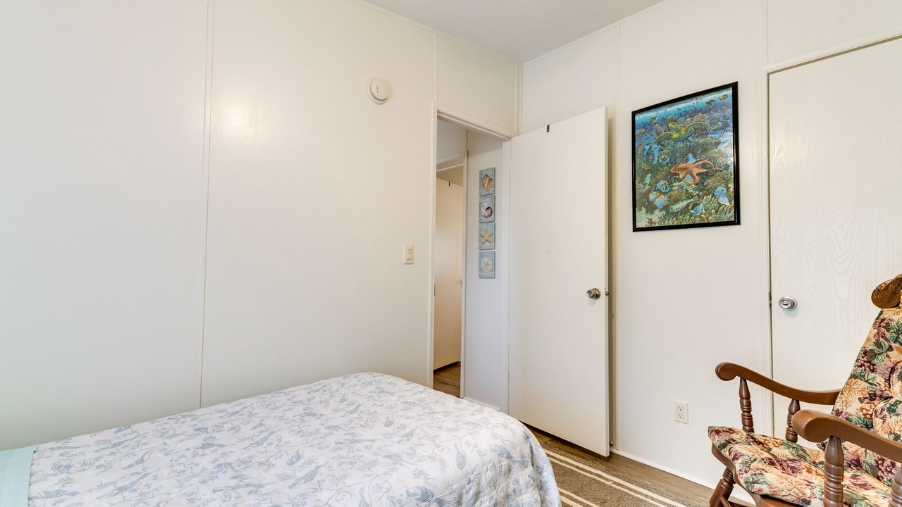 Photo of Bedroom in Brooksville