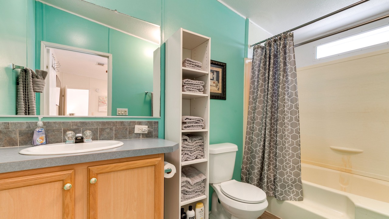 Photo of Bathroom in Brooksville