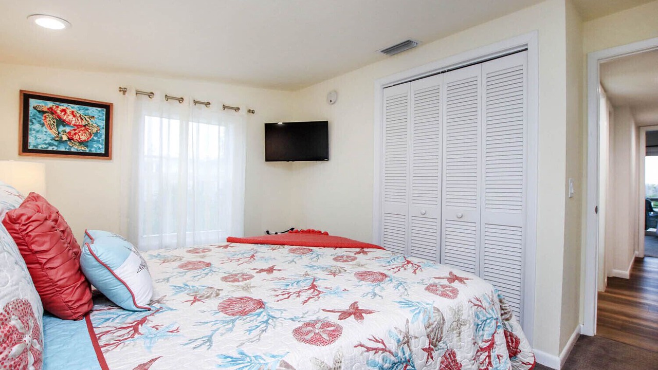 Photo of Bedroom in Captiva