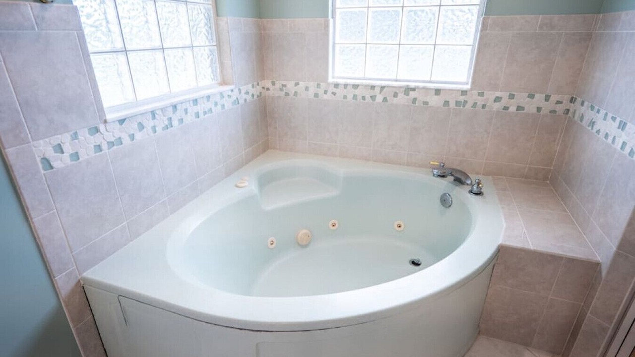 Photo of Bathroom in Crescent Beach