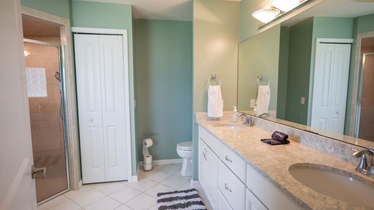 Photo of Bathroom in Crescent Beach