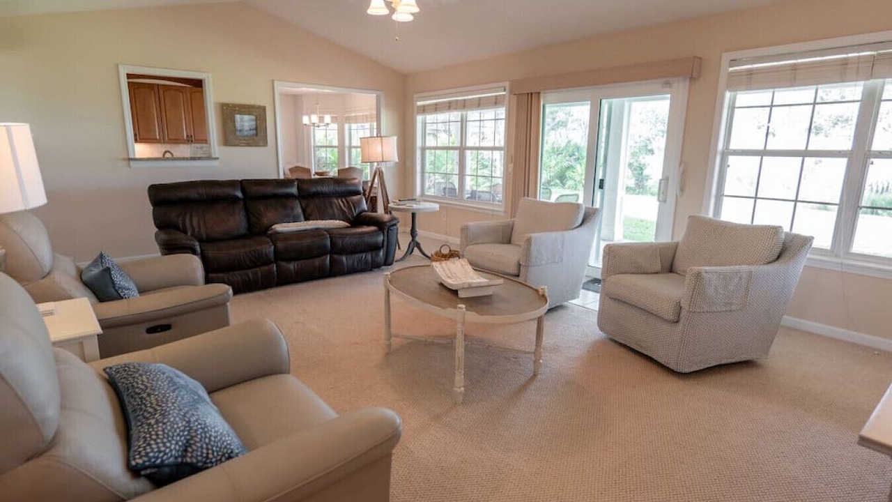 Photo of Bedroom in Crescent Beach