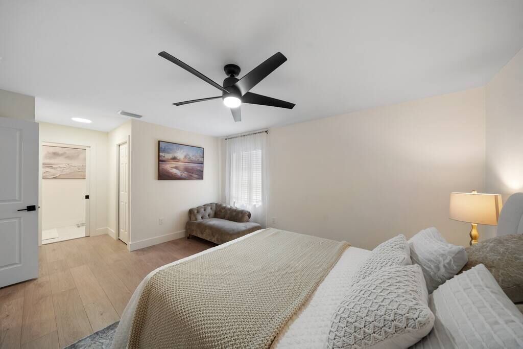 Photo of Bedroom in Laurel