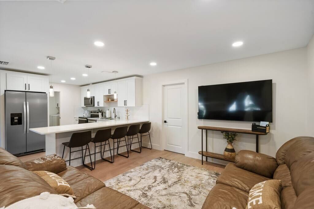 Photo of Livingroom in Laurel