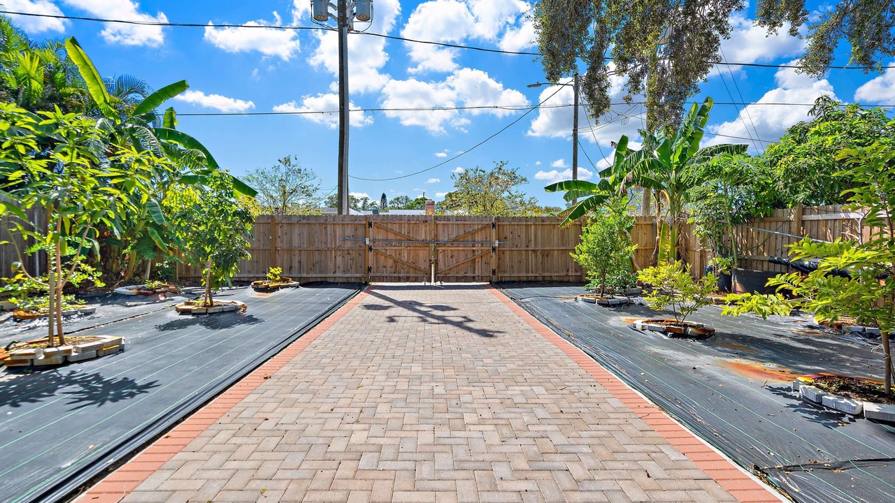 Photo of Outdoor in Pinellas Park