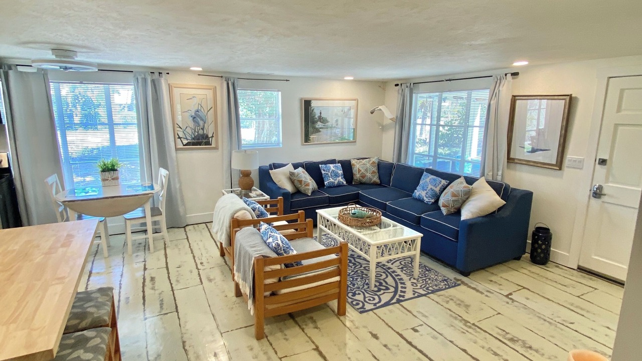 Photo of Bedroom in Saint James City