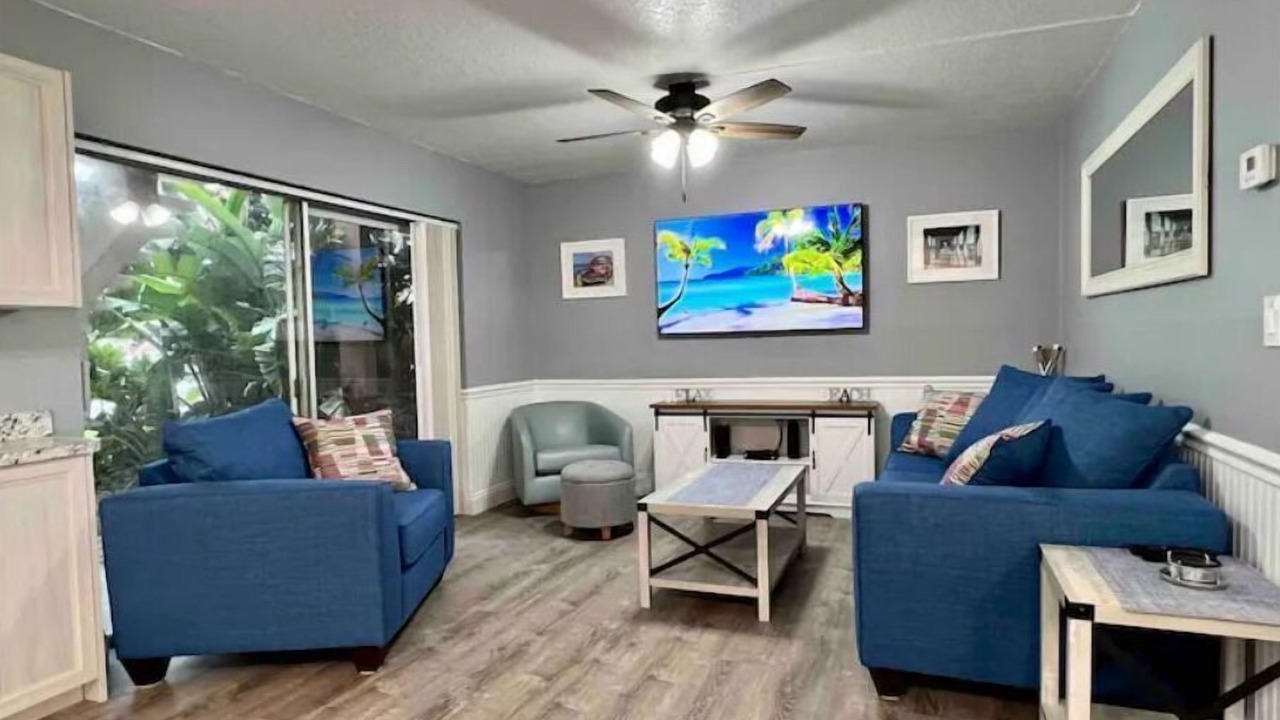 Photo of Livingroom in Cocoa Isles