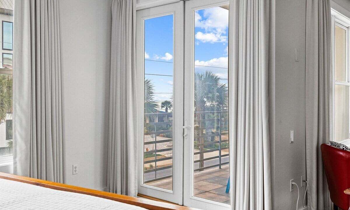 Photo of Patio Balcony in Gulf Place