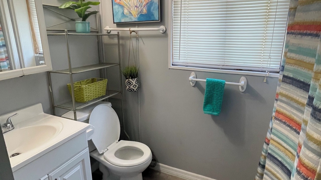 Photo of Bathroom in Citrus Springs